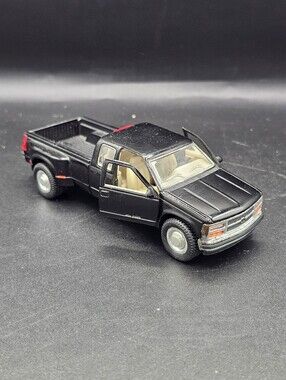 Sunnyside 1995 Chevrolet Silverado 3500 1/24 Dually diecast Chevy OBS Black Htf
